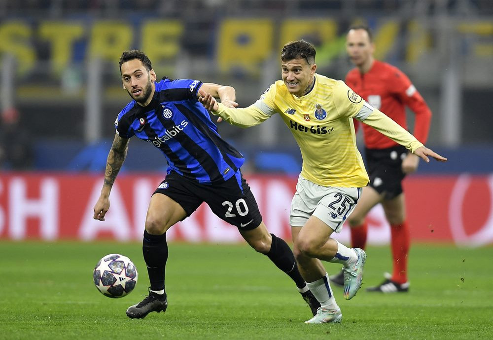  Inter đầy tiếc nuối vì chỉ thắng Porto 1 - 0